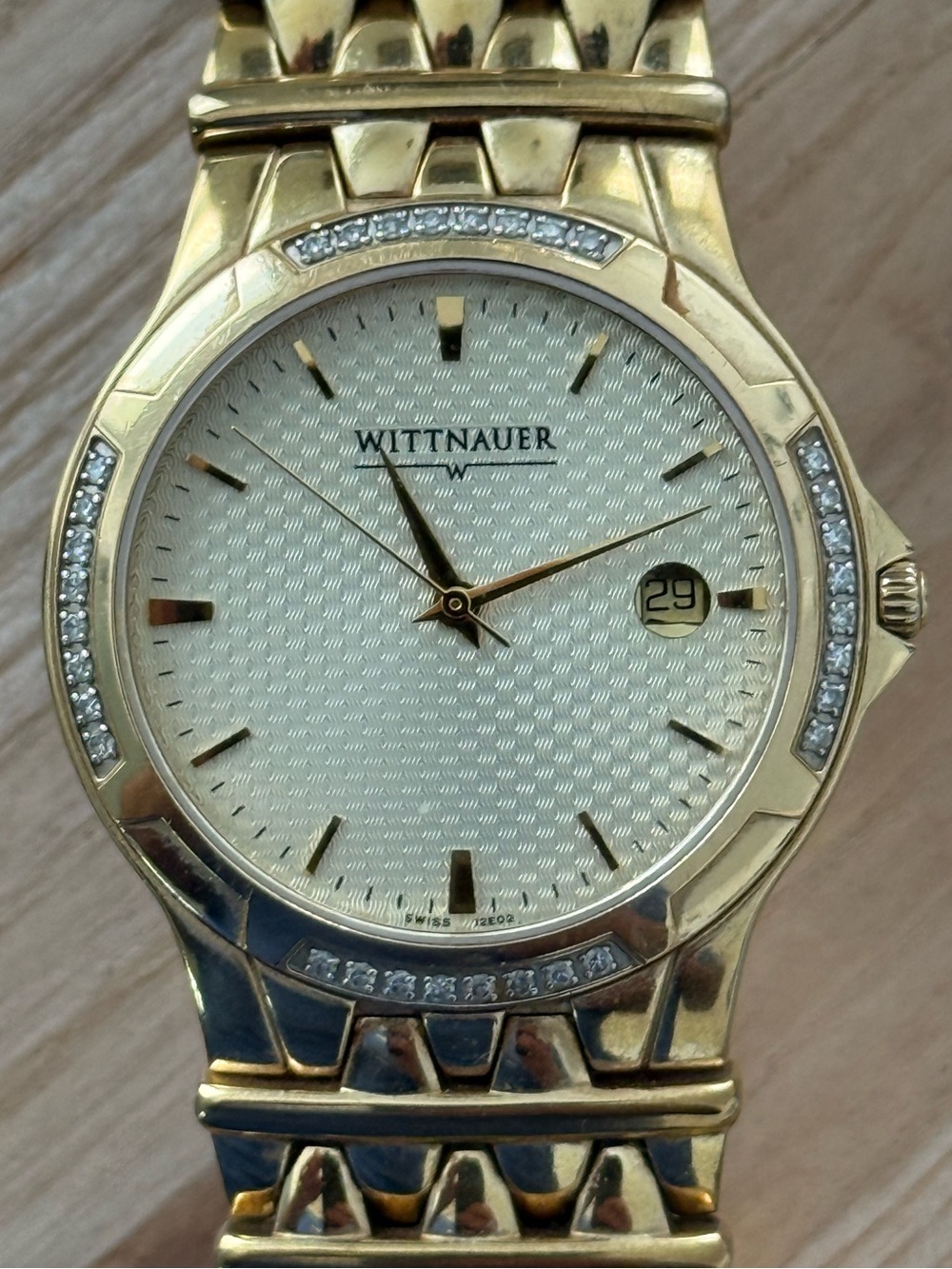Wittnauer Rare Diamond Vintage Men’s Watch Gold Dial Bracelet Case Date Window